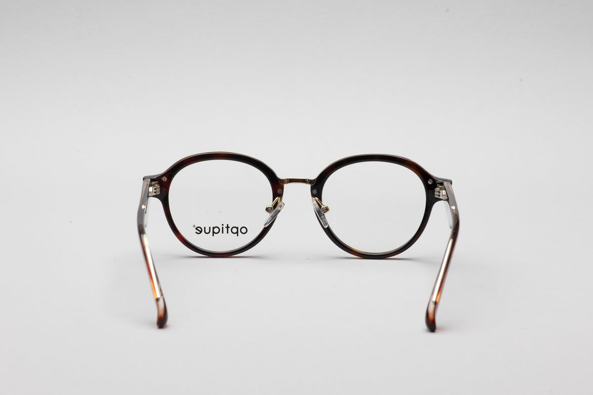 Ren – Optique Optometrists